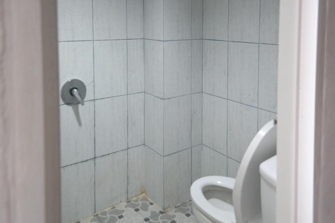 Reddoorz At Jalan Somba Opu Losari 马卡萨 外观 照片