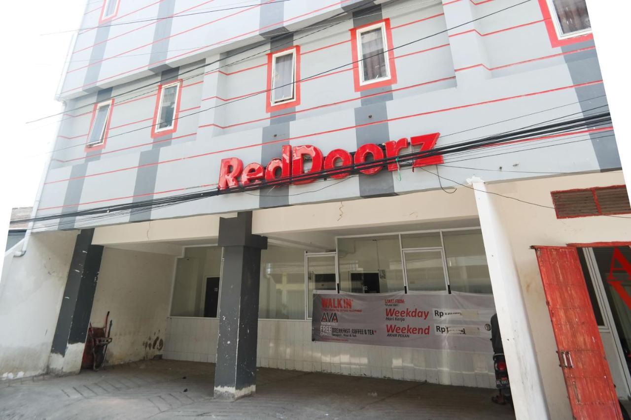 Reddoorz At Jalan Somba Opu Losari 马卡萨 外观 照片