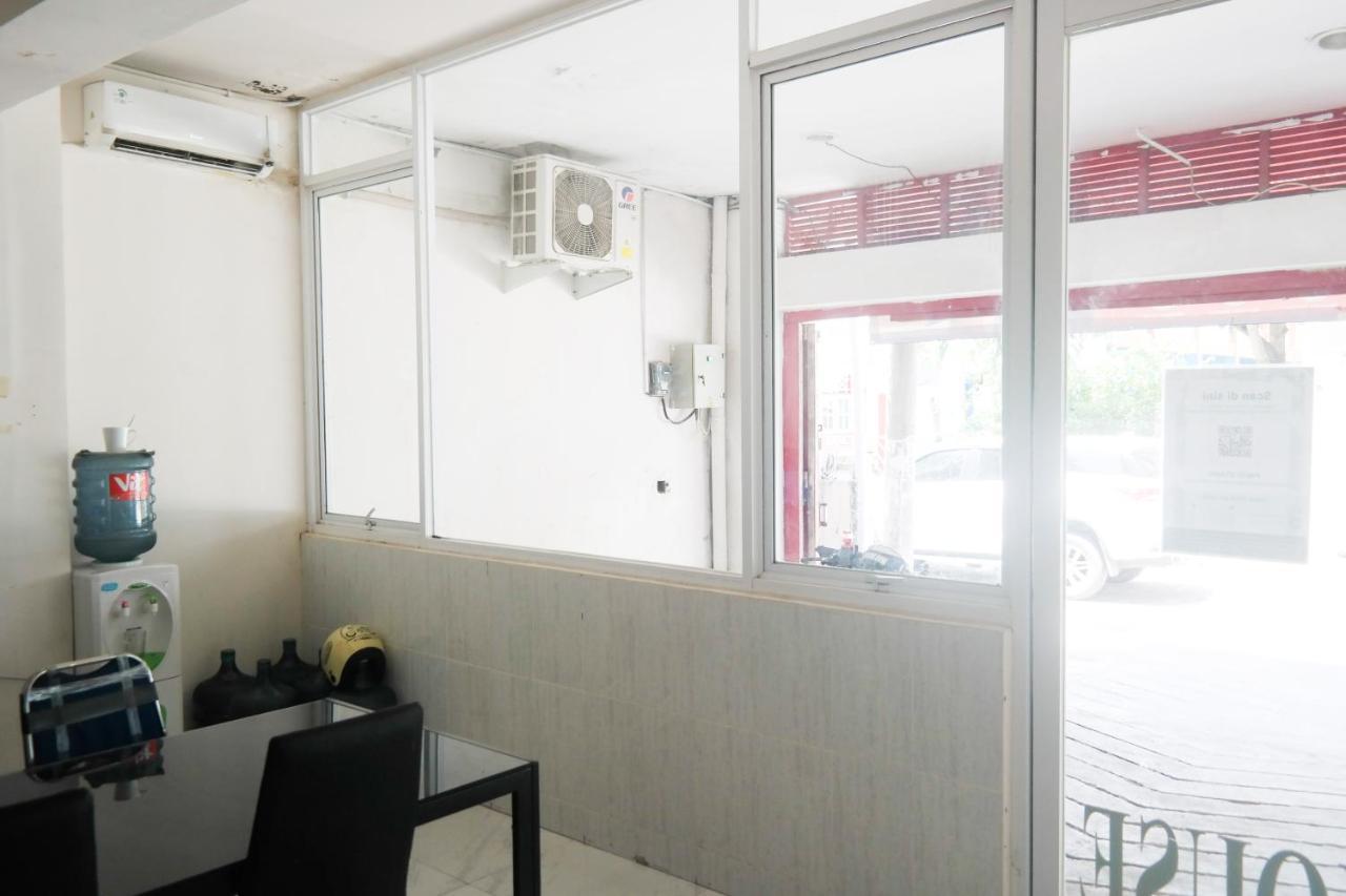 Reddoorz At Jalan Somba Opu Losari 马卡萨 外观 照片